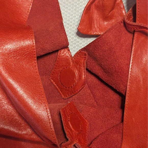 Sabina New York Red Leather Shoulder Bag Designer Purse & Wristlet  Mag Closure - Picture 4 of 12